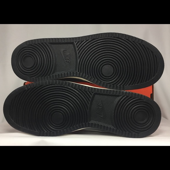 Nike Mid Borough - Picture 5 of 5